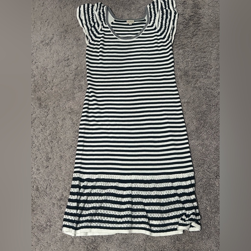 CREMIEUX Dress Black and White. Small.